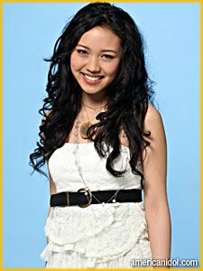 photo link to Thia Megia's IT Factor details
